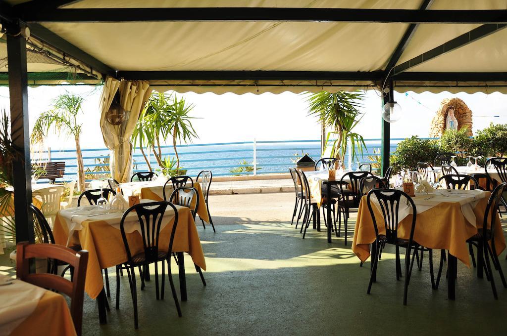 Le Bistro Trappeto Trappeto (Sicily) Extérieur photo